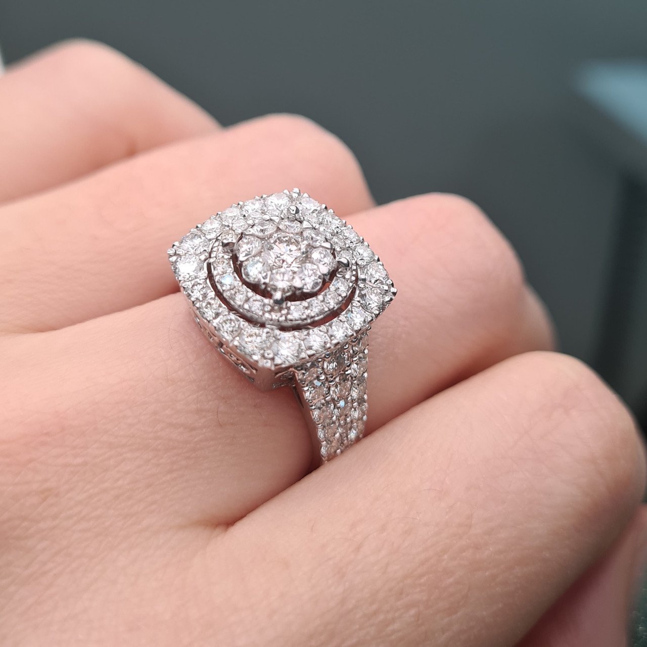 Кольцо Deimantas 95975089 18р 9,07гр 2,28ct. купить,NaN