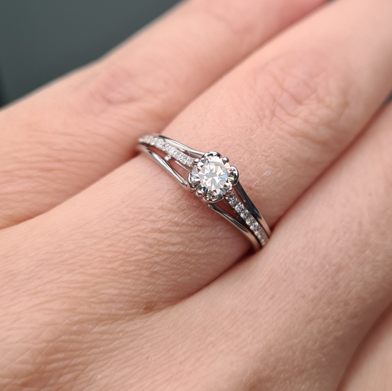 Кольцо Deimantas 94141644 18р 2,61гр 0,49ct. купить,NaN