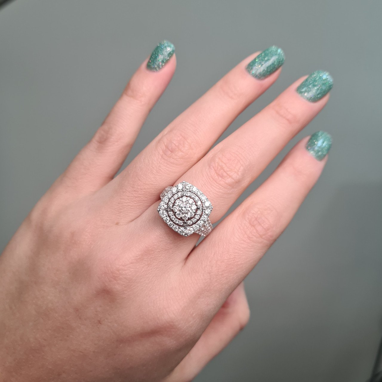 Кольцо Deimantas 95975089 18р 9,07гр 2,28ct. купить,NaN