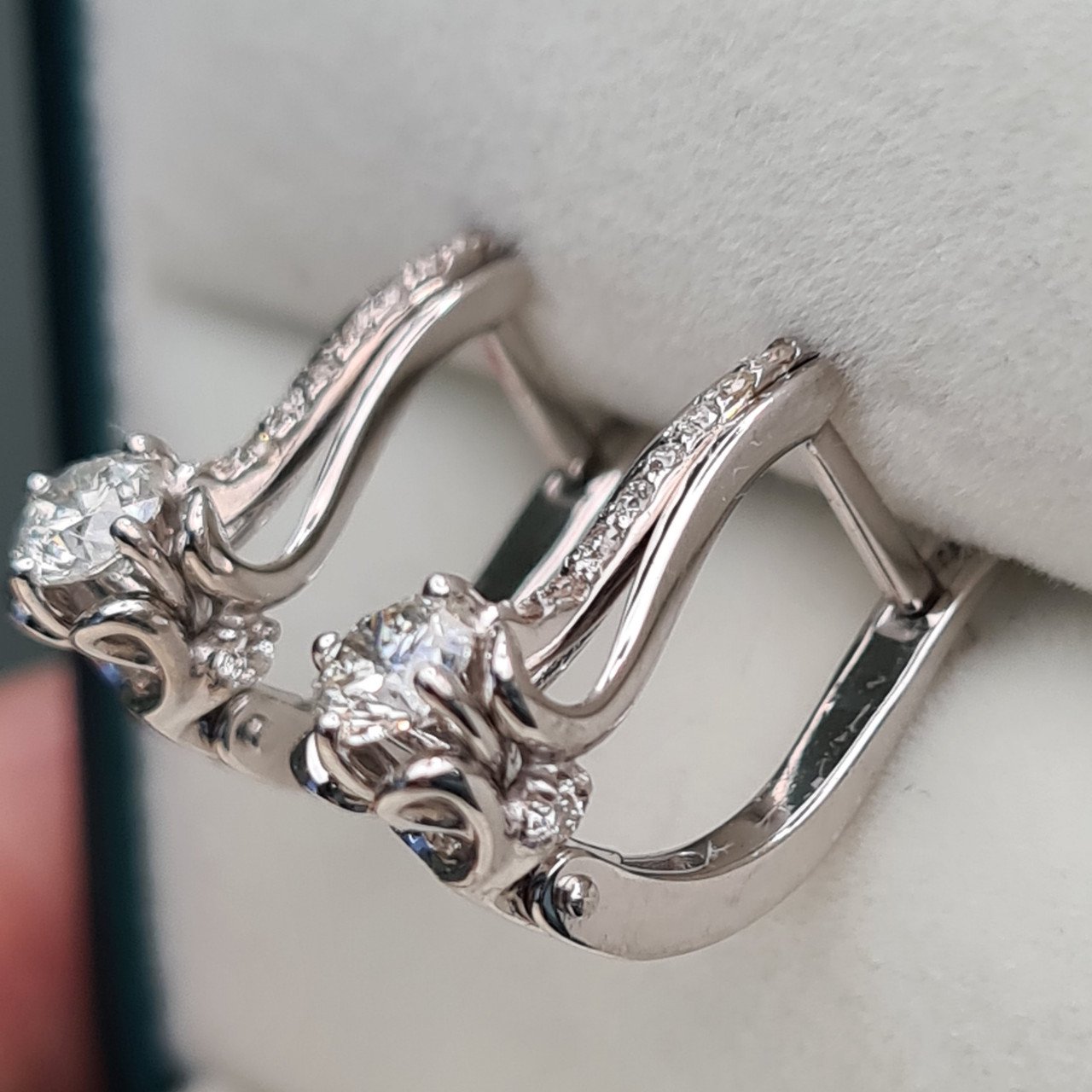 Серьги Deimantas 94142239 3,34гр 0,67ct. купить,NaN