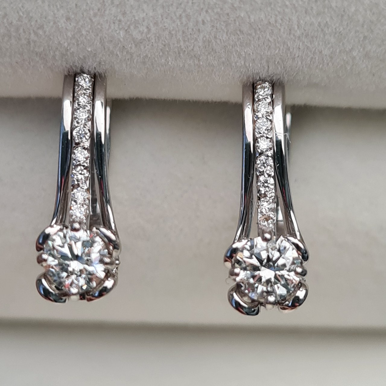 Серьги Deimantas 94142239 3,34гр 0,67ct. купить,NaN