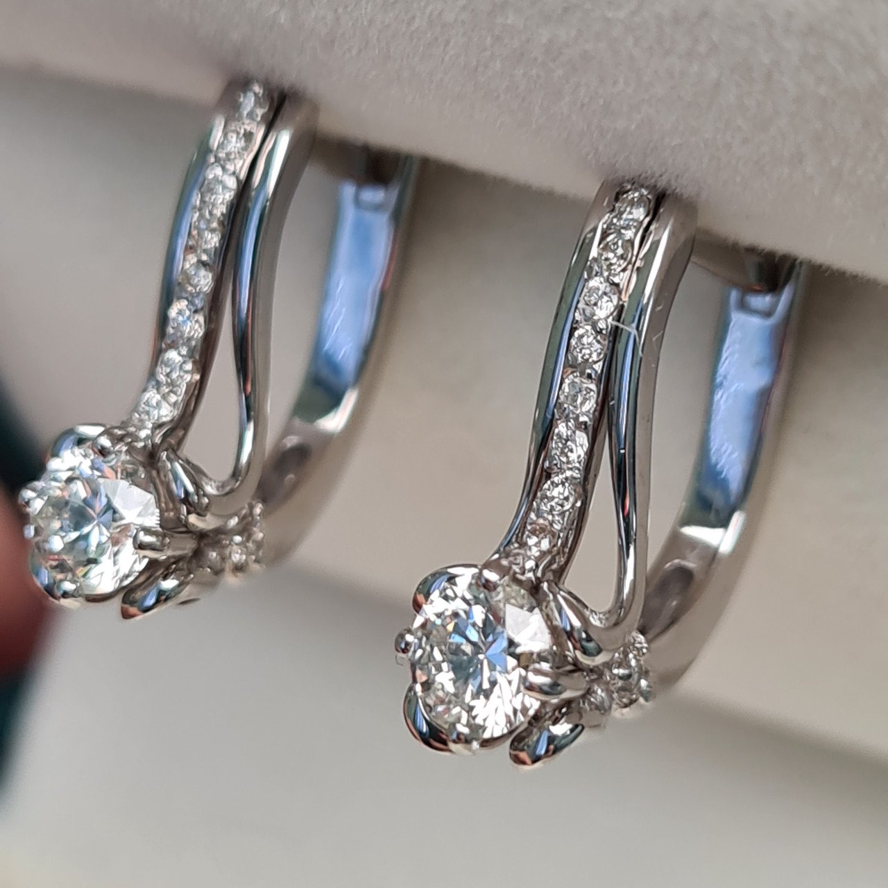 Серьги Deimantas 94142239 3,34гр 0,67ct. купить,NaN