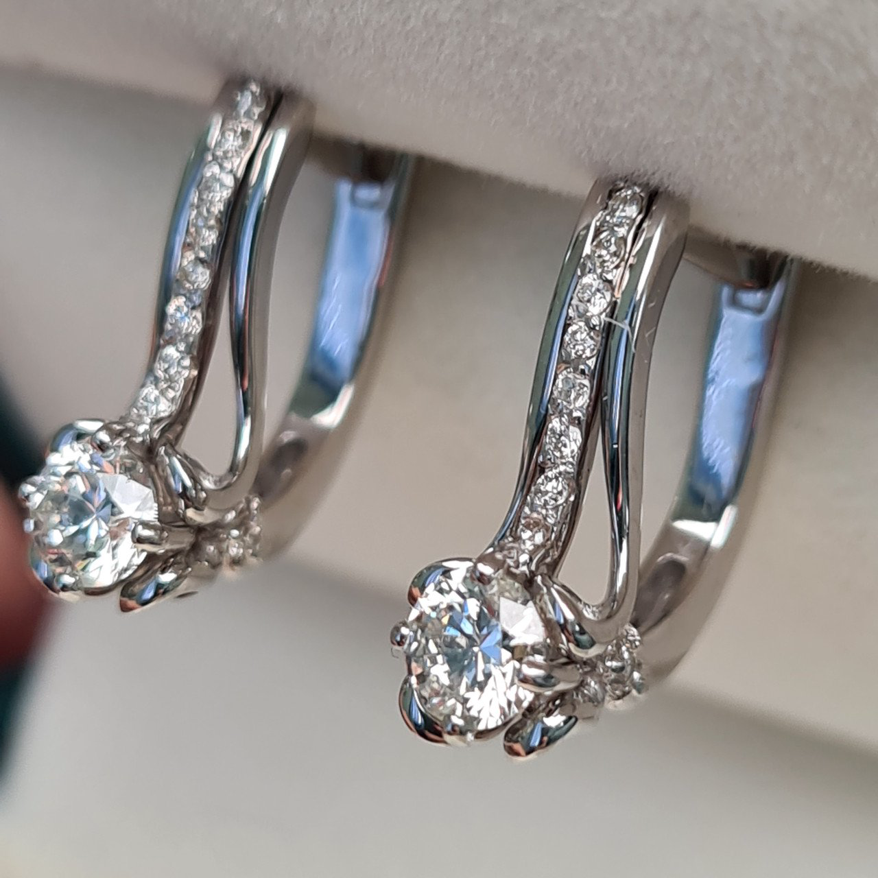 Серьги Deimantas 94142239 3,34гр 0,67ct. купить,NaN
