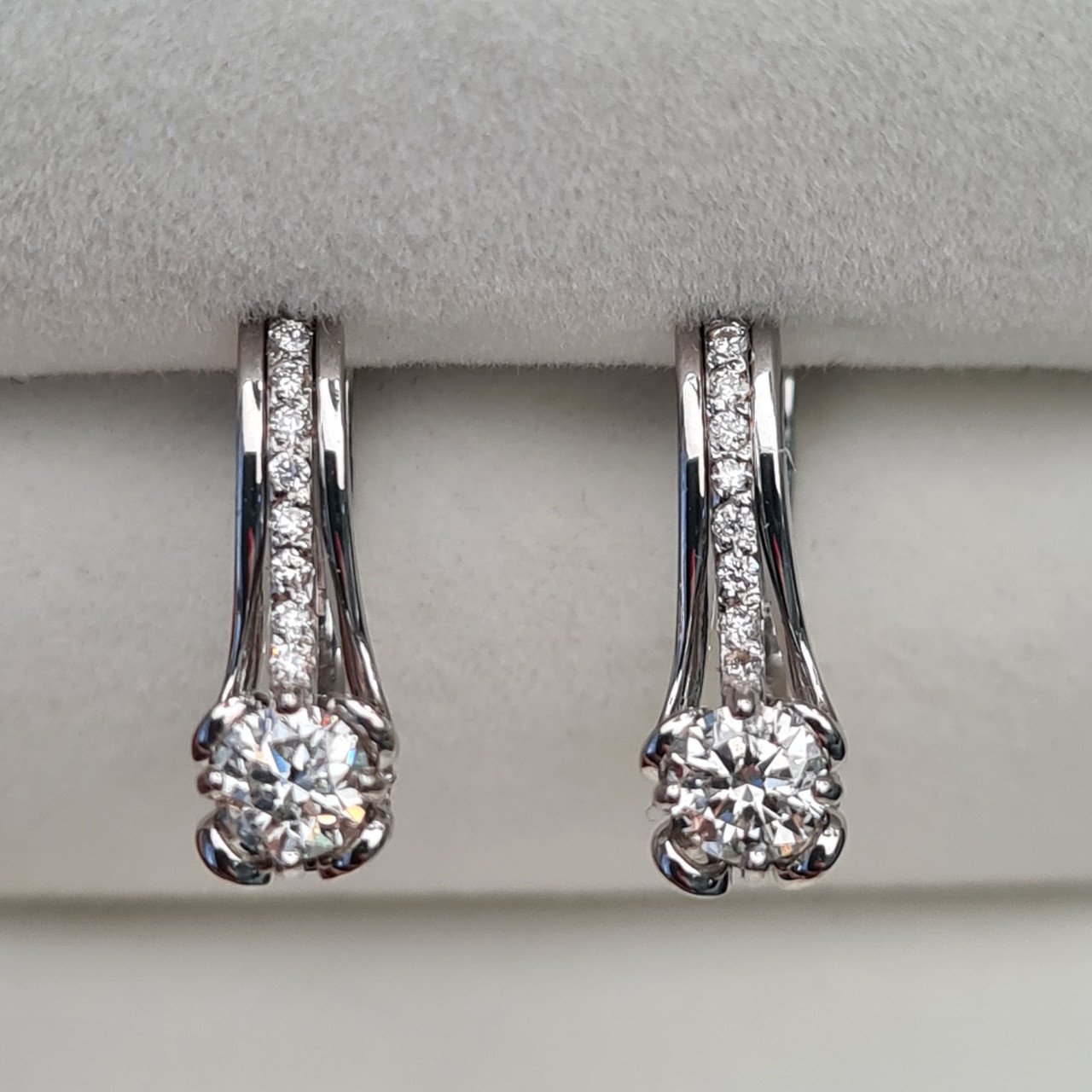 Серьги Deimantas 94142239 3,34гр 0,67ct. купить,NaN