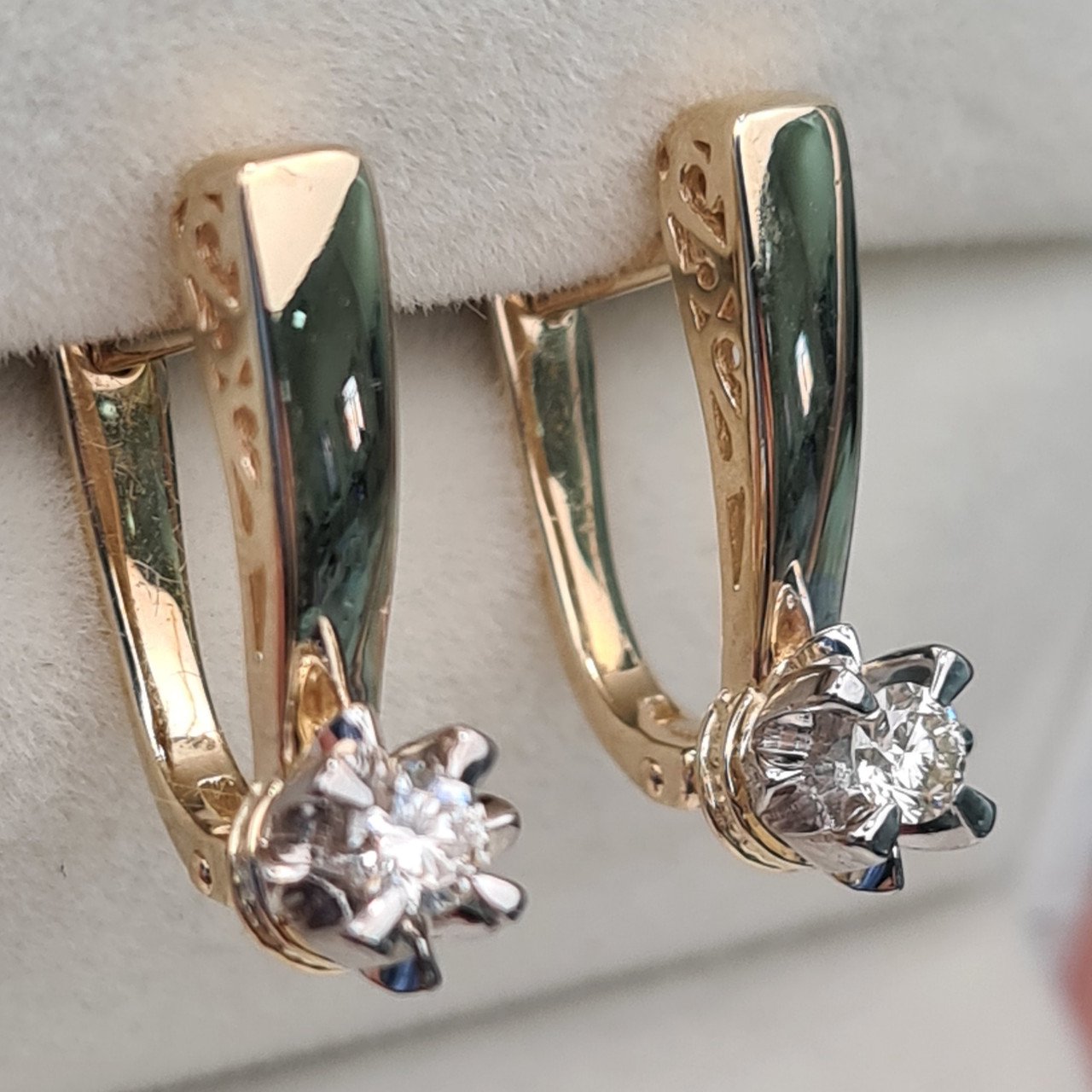 Серьги Deimantas 98178101 3,95гр 0,24ct. купить,NaN
