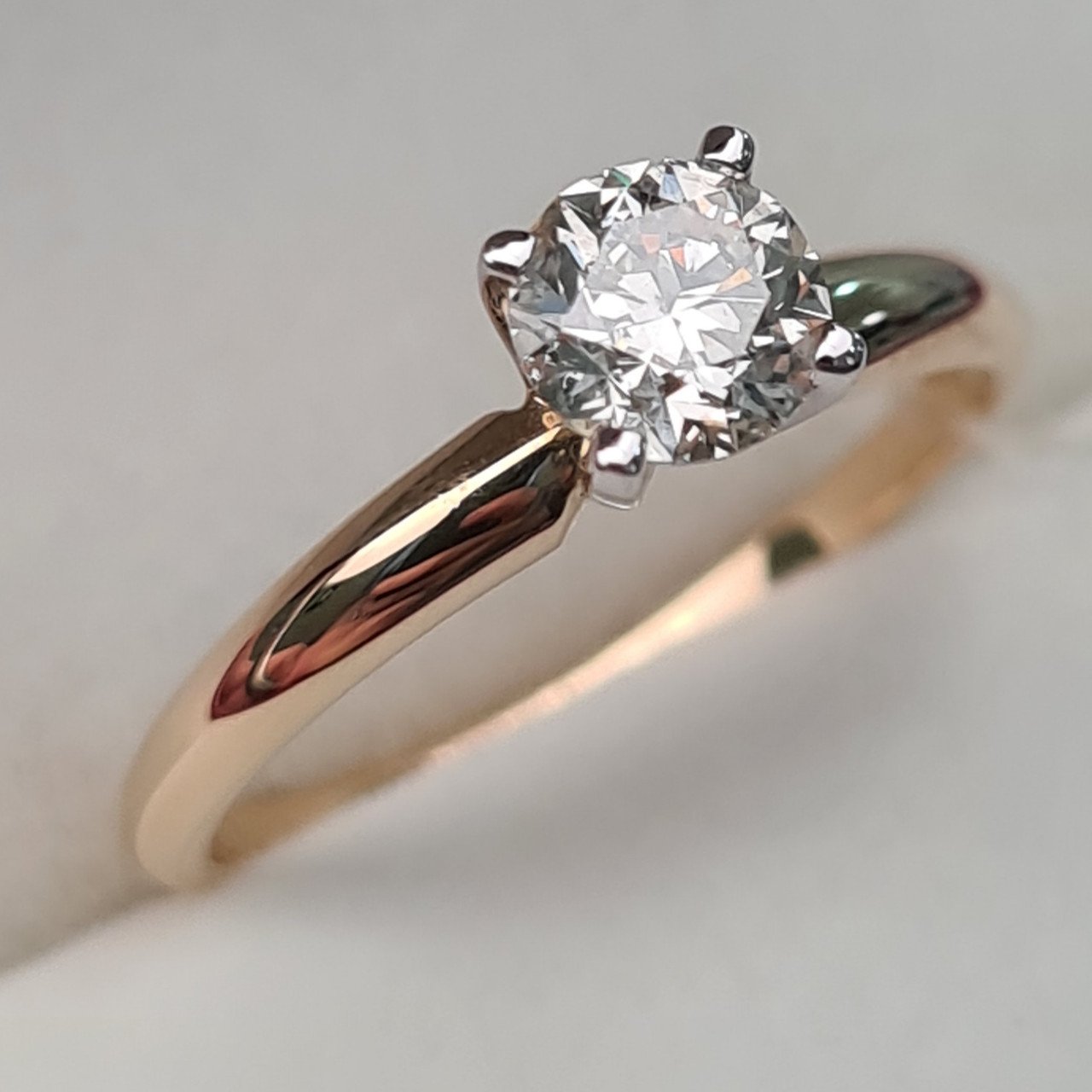 Кольцо Deimantas 79909422 16,5р 2гр 0,56ct. купить,NaN