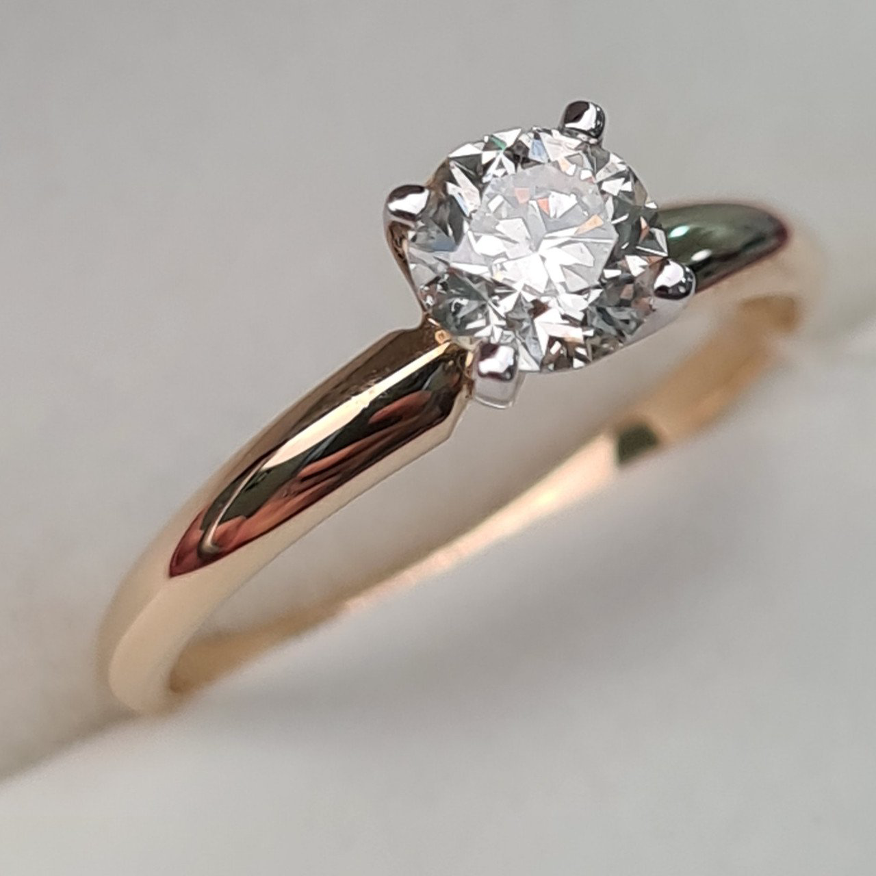 Кольцо Deimantas 79909422 16,5р 2гр 0,56ct. купить,NaN