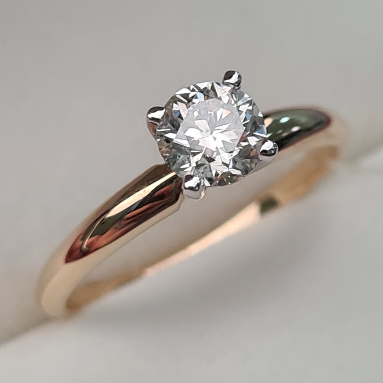 Кольцо Deimantas 79909422 16,5р 2гр 0,56ct. купить,NaN