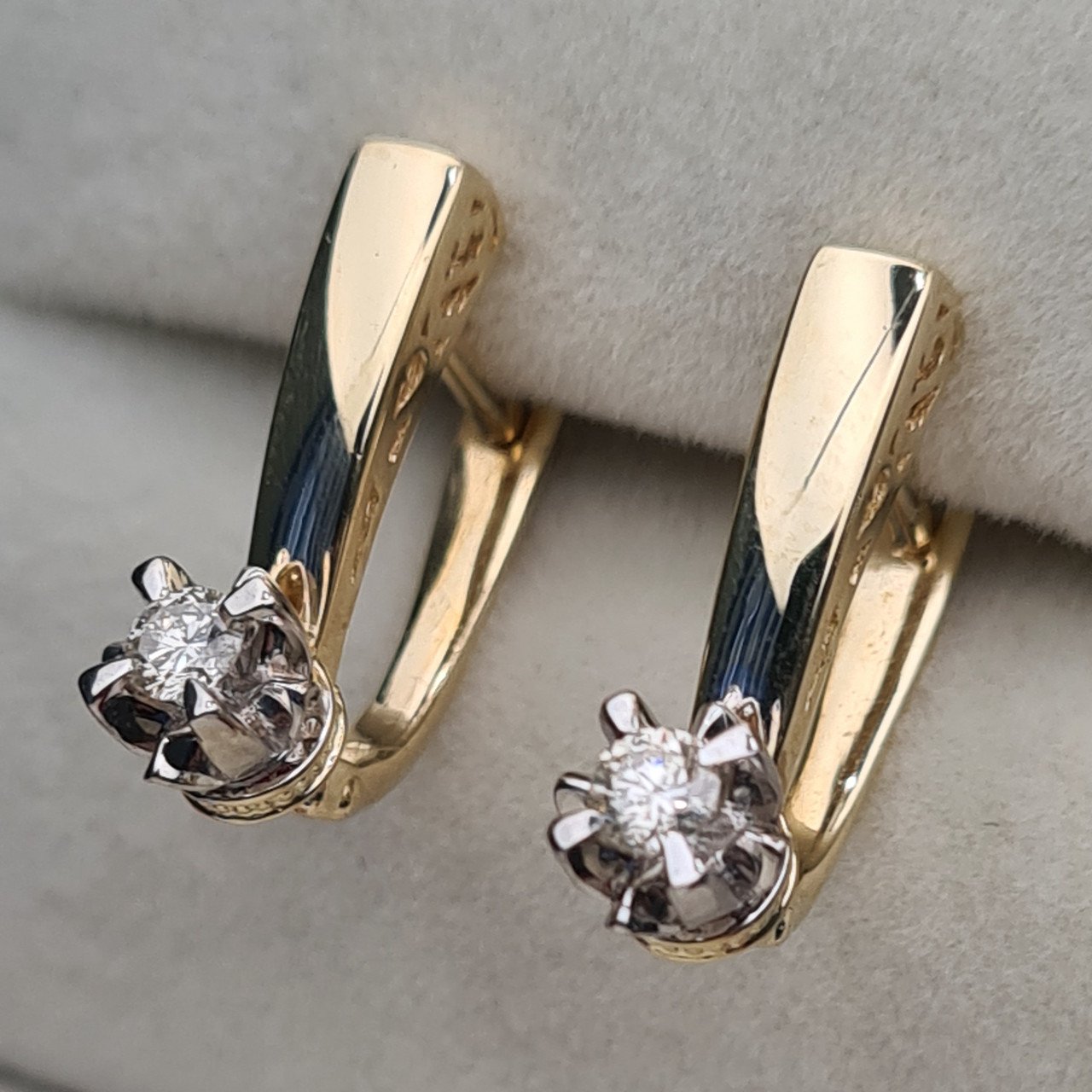 Серьги Deimantas 98178101 3,95гр 0,24ct. купить,NaN