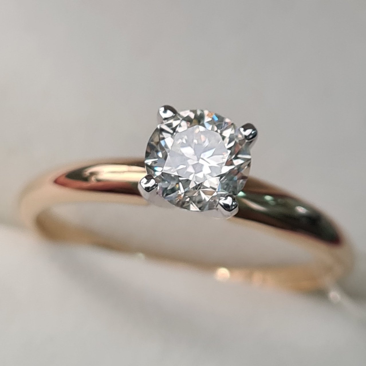 Кольцо Deimantas 79909422 16,5р 2гр 0,56ct. купить,NaN