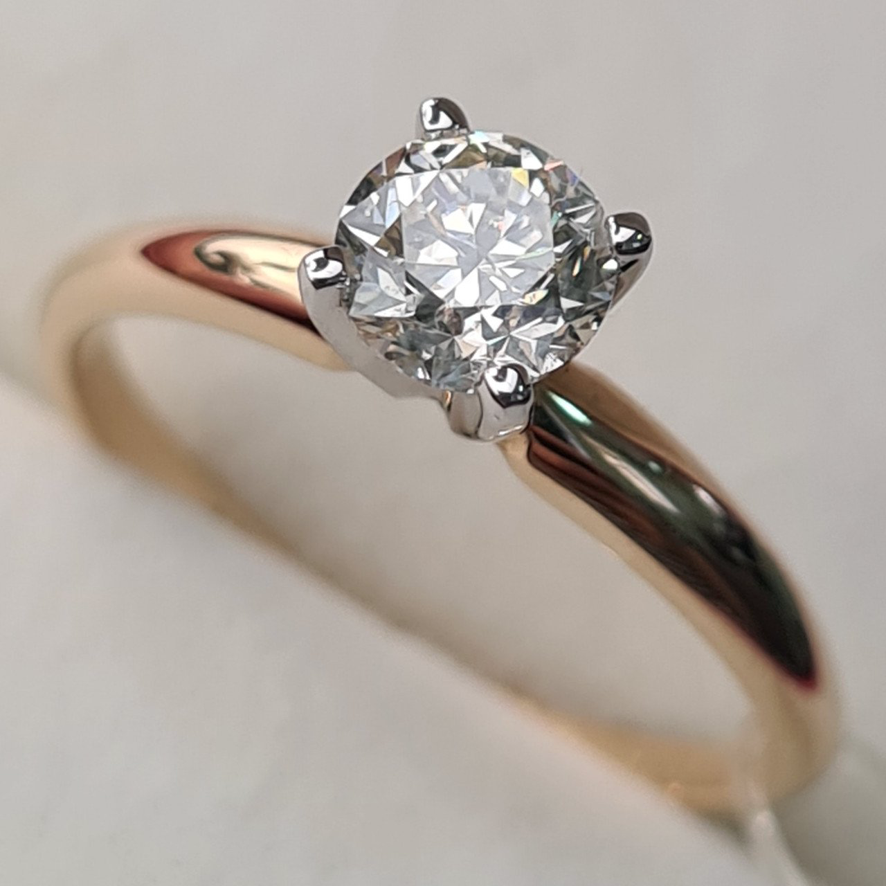 Кольцо Deimantas 79909422 16,5р 2гр 0,56ct. купить,NaN