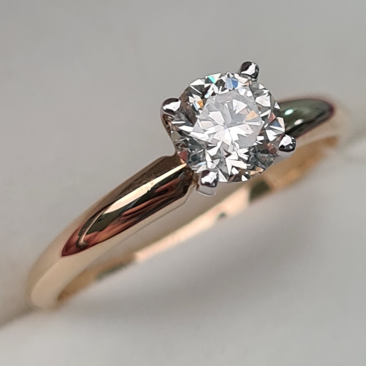 Кольцо Deimantas 79909422 16,5р 2гр 0,56ct. купить,NaN