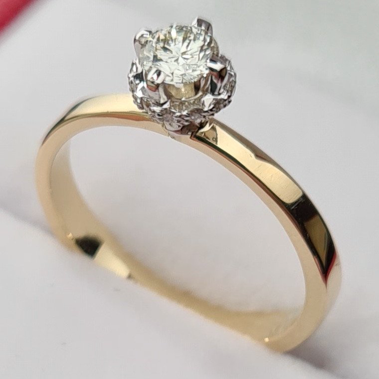 Кольцо Deimantas 81001506 16,51р 2,5гр 0,30ct. купить,NaN