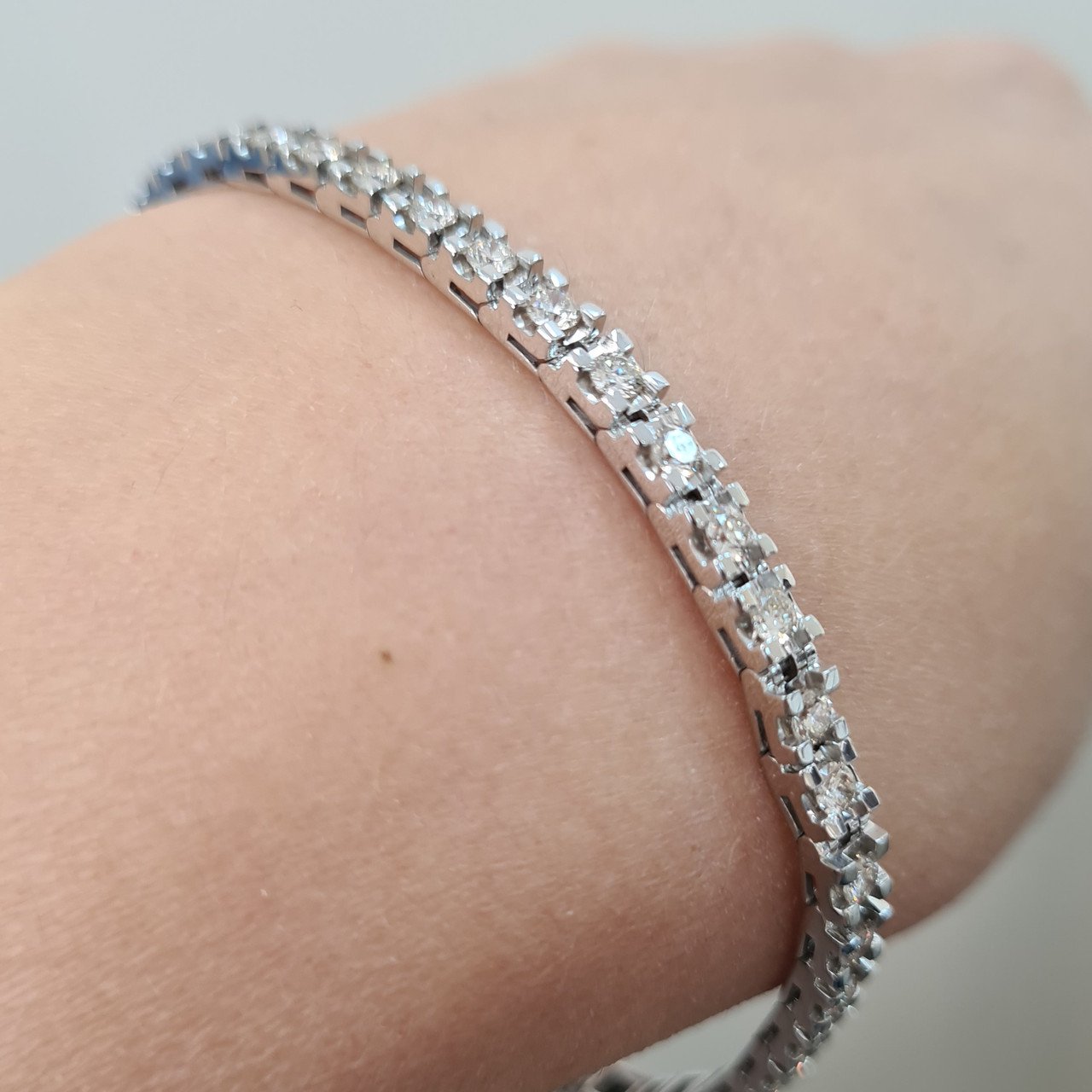 Браслет Deimantas 94283099 11,73гр 2,90ct. купить,NaN