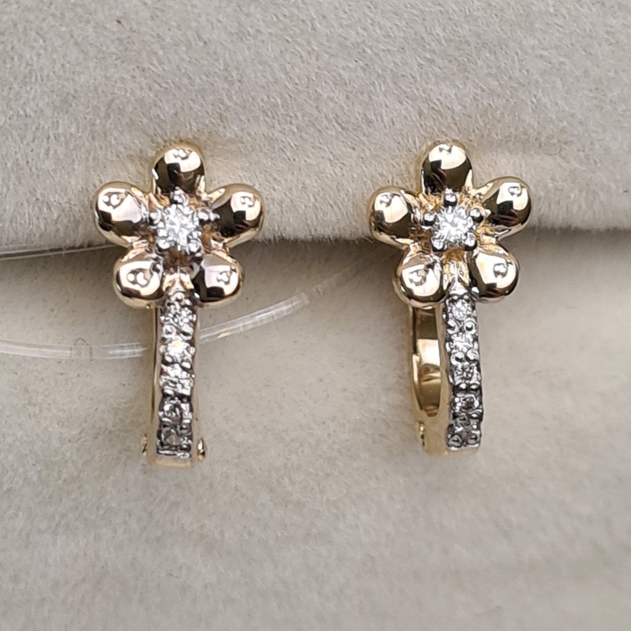Серьги Deimantas 98178132 1,93гр 0,094ct. купить,NaN