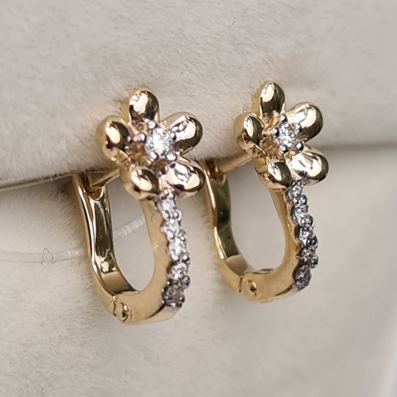 Серьги Deimantas 98178132 1,93гр 0,094ct. купить,NaN