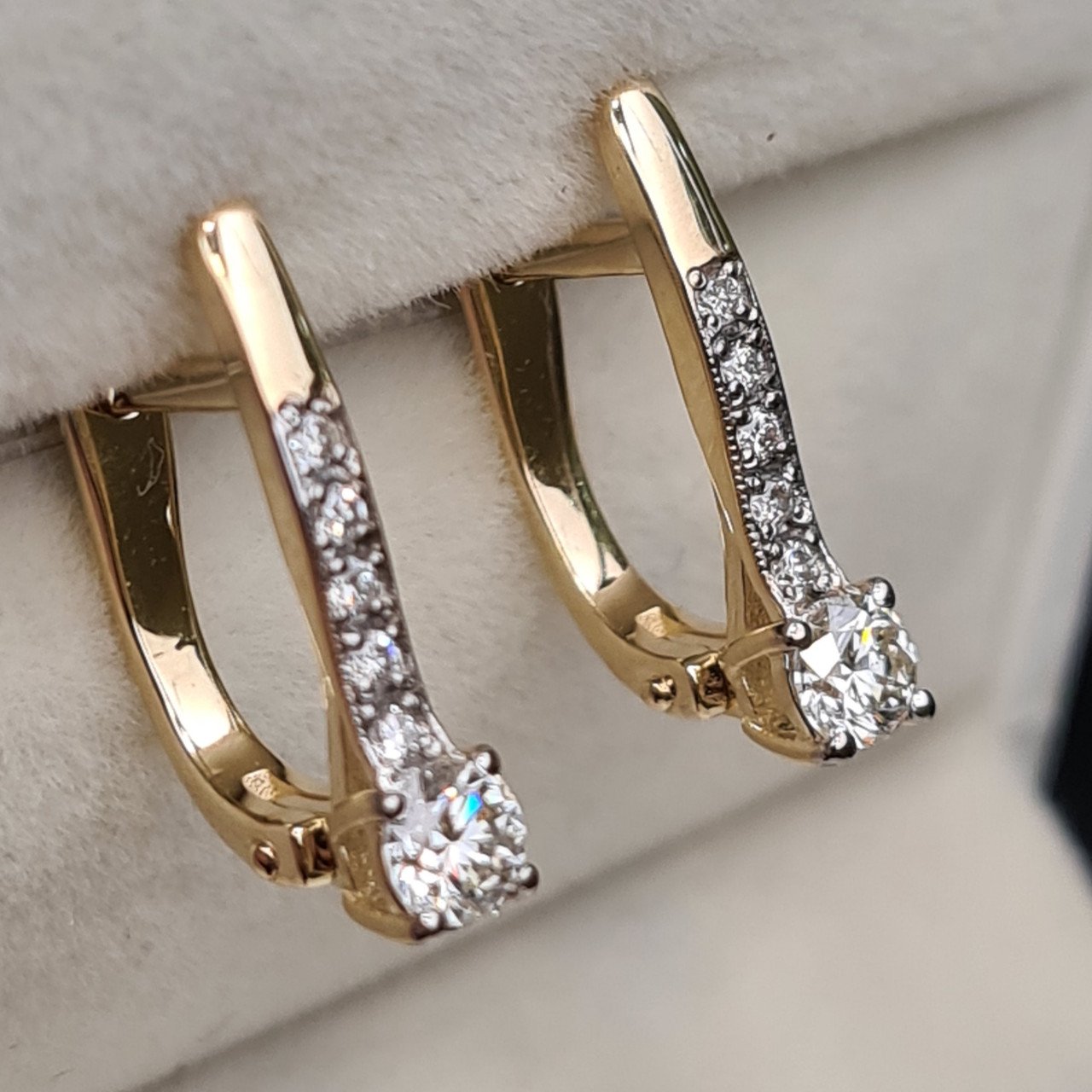 Серьги Deimantas 98178129 2,45гр 0,46ct. купить,NaN
