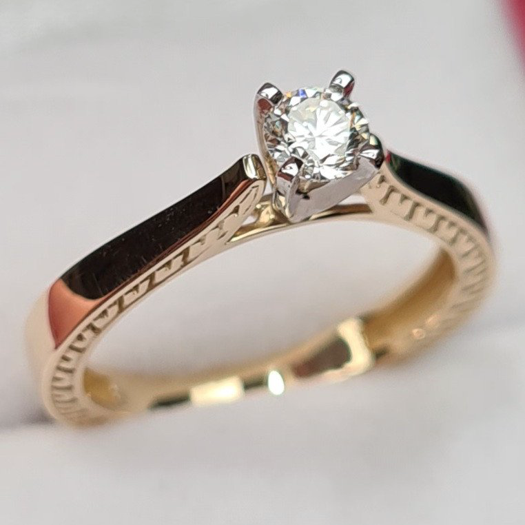 Кольцо Deimantas 81001662 16,51р 2,62гр 0,24ct. купить,NaN