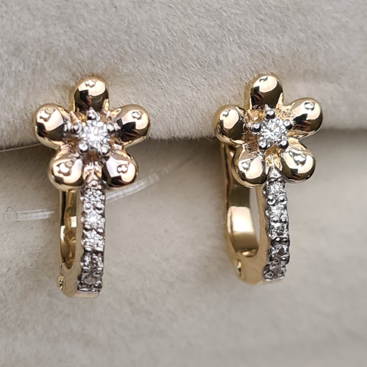 Серьги Deimantas 98178132 1,93гр 0,094ct. купить,NaN