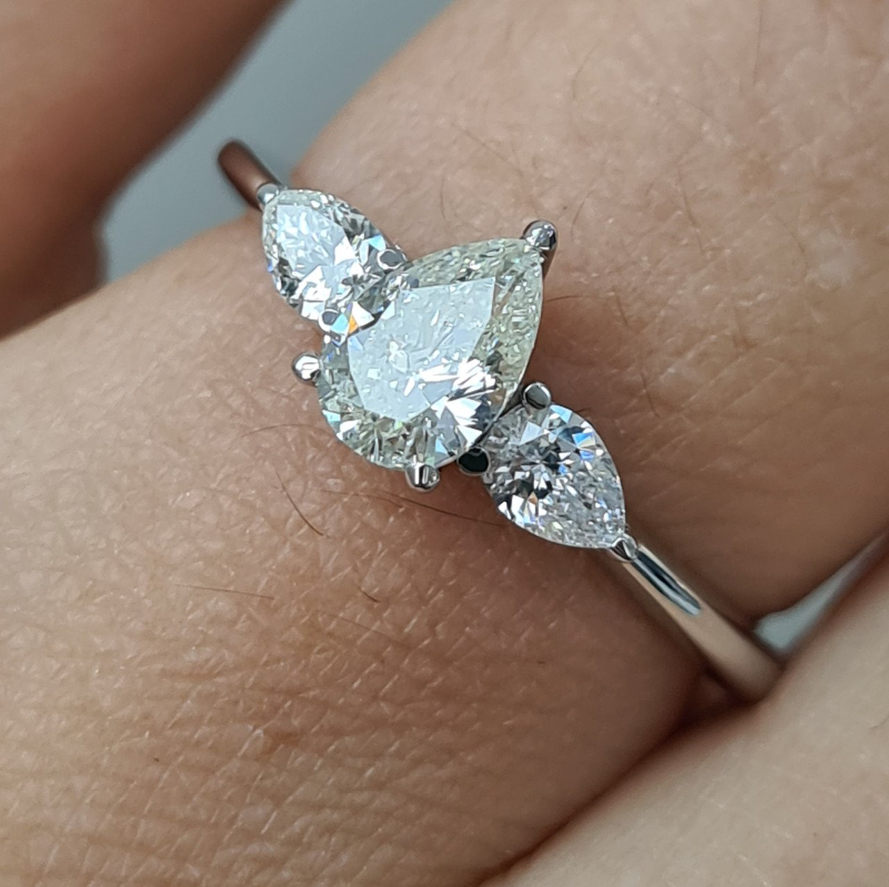 Кольцо Deimantas 94282983 16,5р 2,15гр 0,75ct. купить,NaN