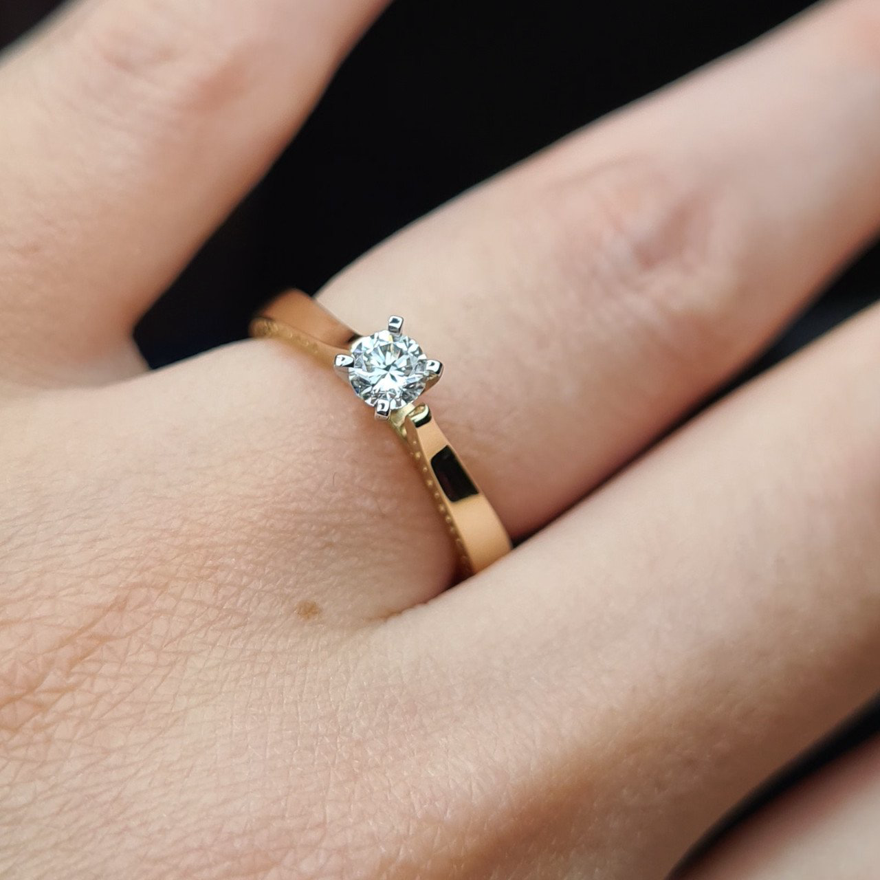 Кольцо Deimantas 81001662 16,51р 2,62гр 0,24ct. купить,NaN