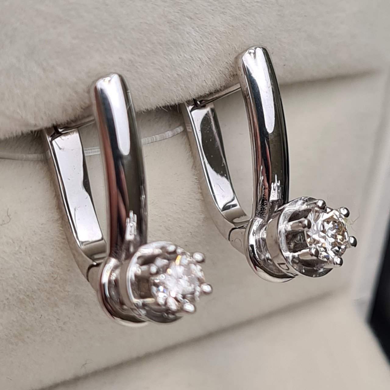 Серьги Deimantas 98178142 4,79гр 0,44ct. купить,NaN