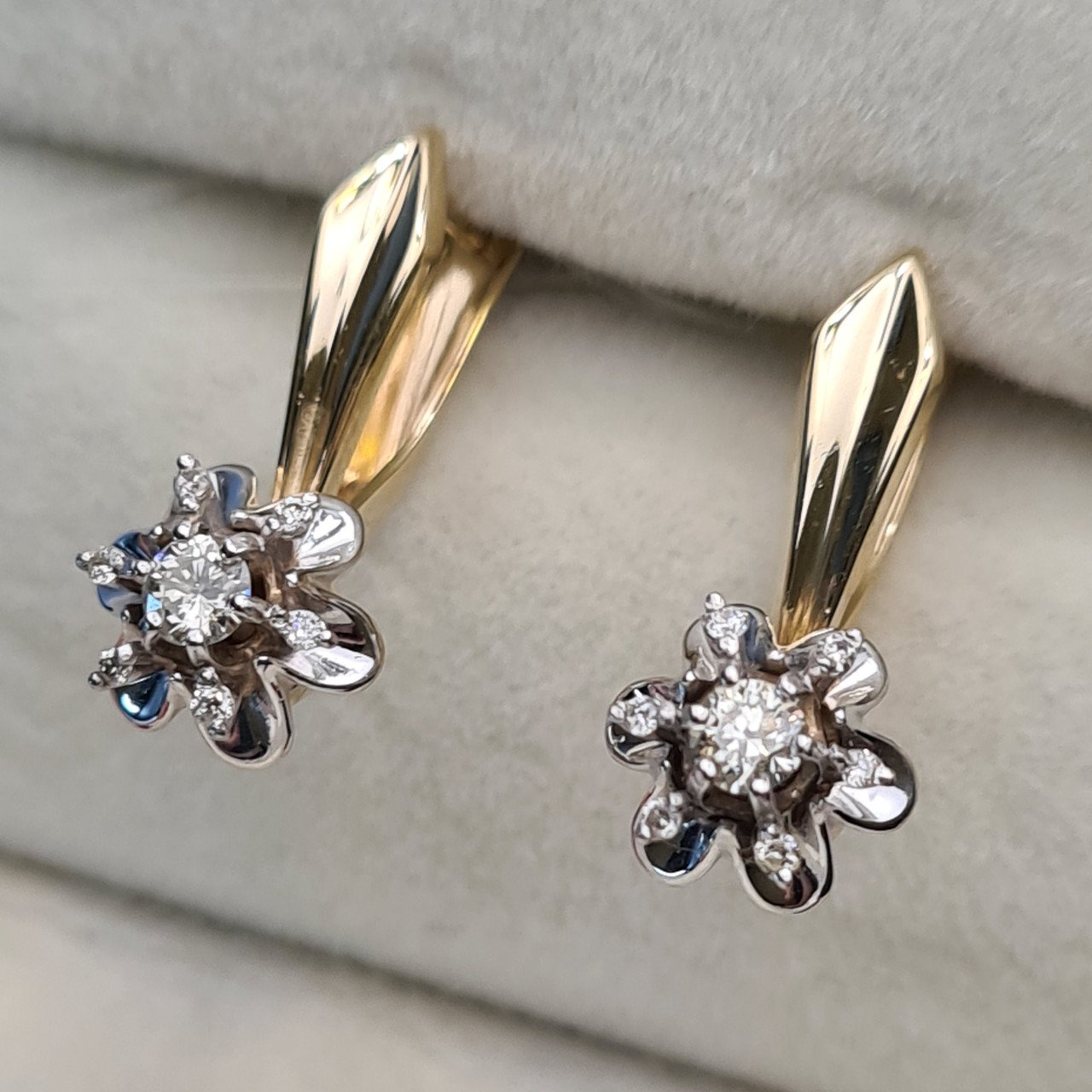 Серьги Deimantas 98178147 3,73гр 0,226ct. купить,NaN