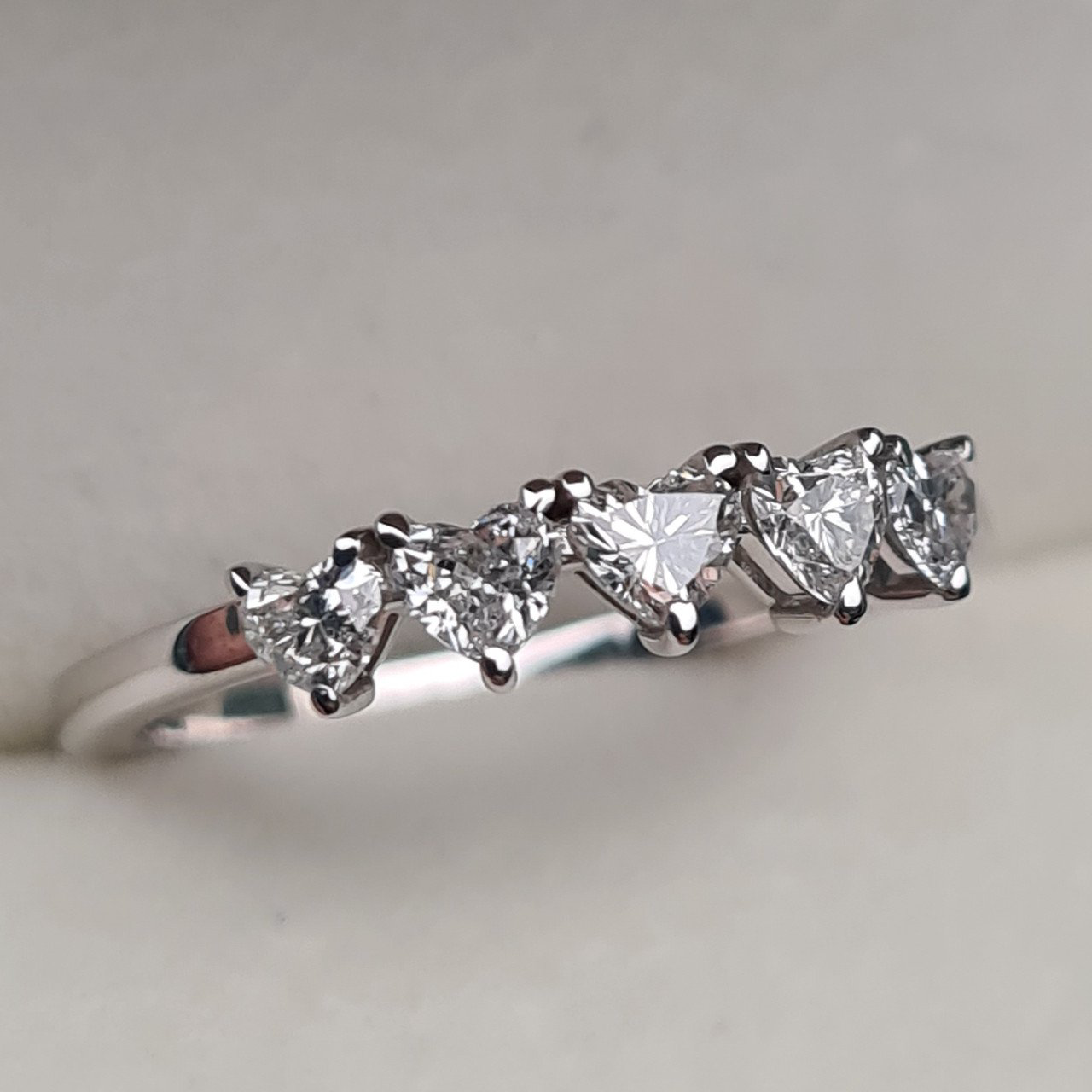 Кольцо Deimantas 95976219 16,5р 1,93гр 0,58ct. купить,NaN