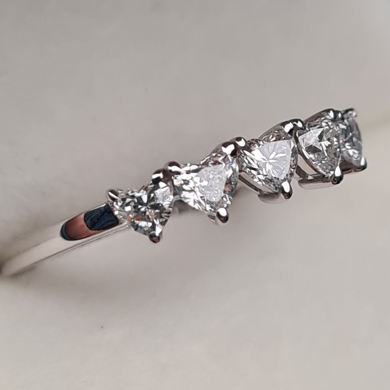 Кольцо Deimantas 95976219 16,5р 1,93гр 0,58ct. купить,NaN