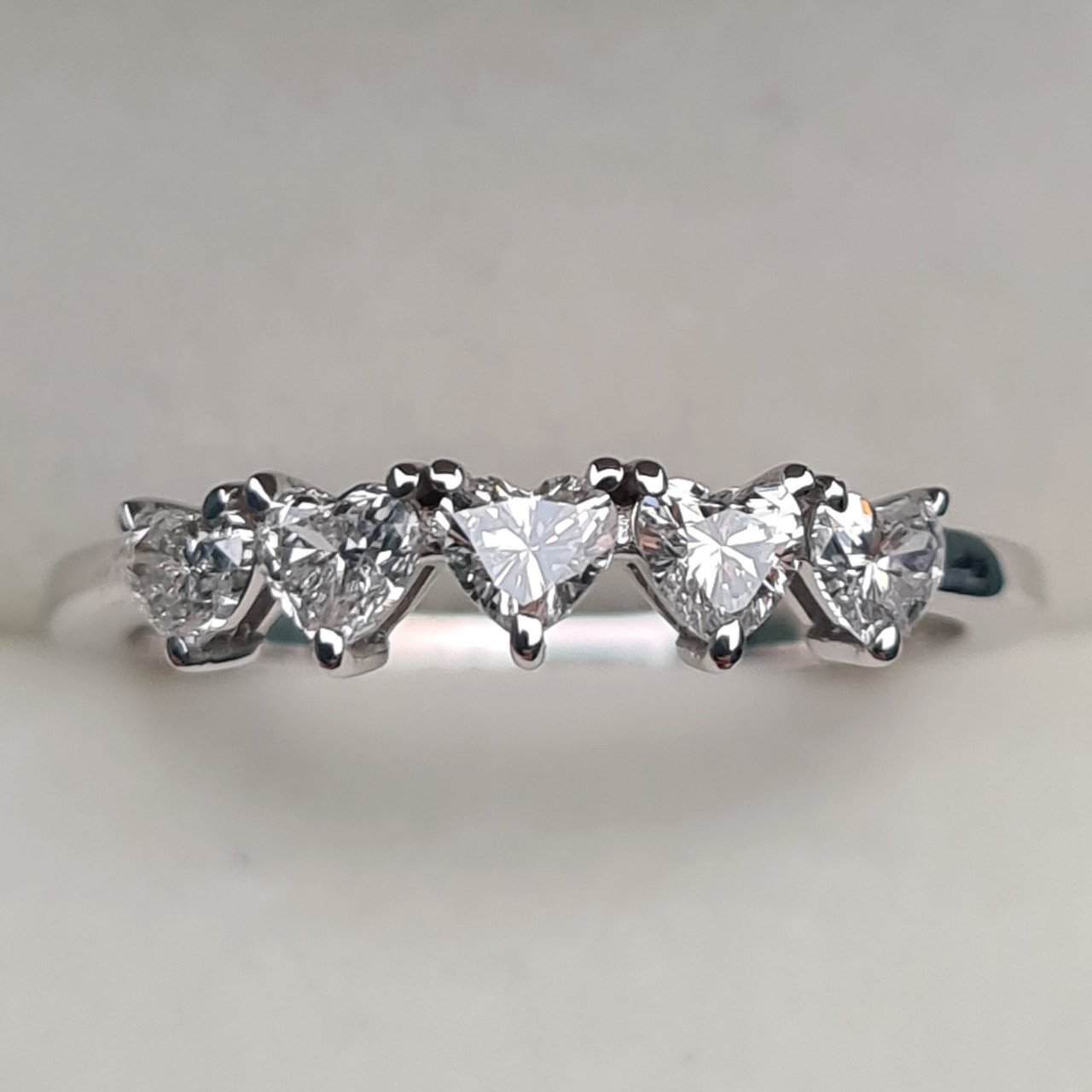 Кольцо Deimantas 95976219 16,5р 1,93гр 0,58ct. купить,NaN