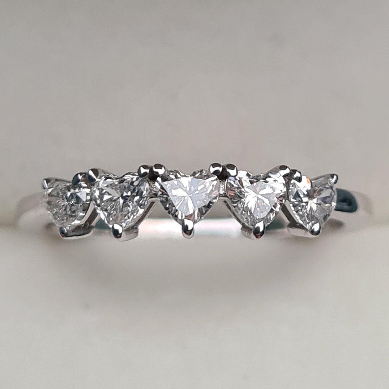 Кольцо Deimantas 95976219 16,5р 1,93гр 0,58ct. купить,NaN