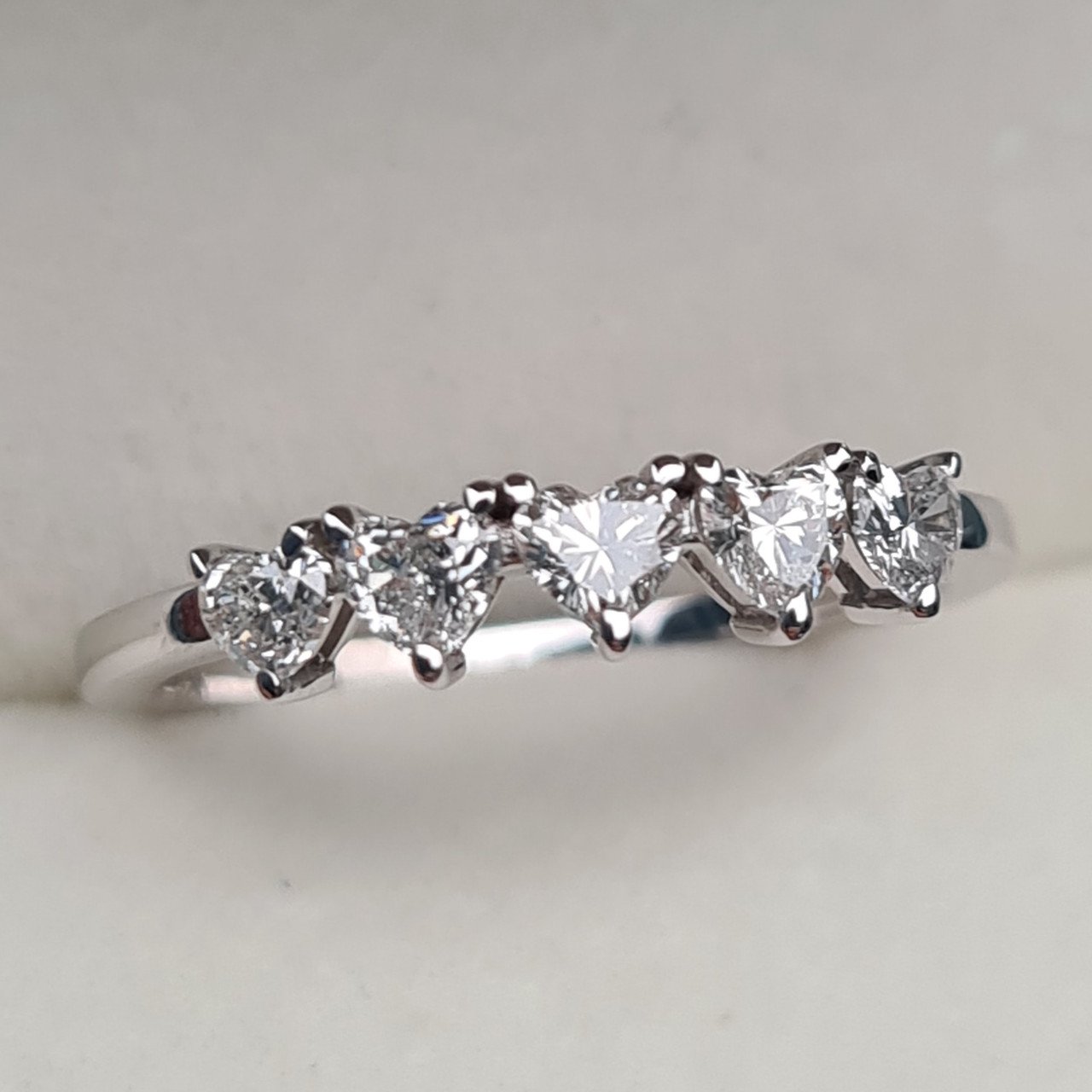 Кольцо Deimantas 95976219 16,5р 1,93гр 0,58ct. купить,NaN