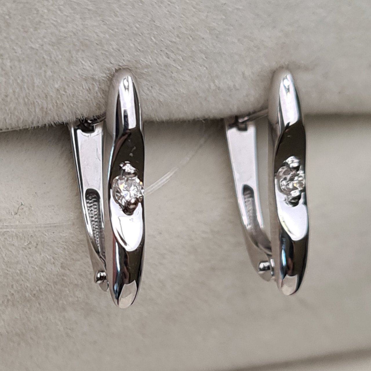 Серьги Deimantas 98178151 1,43гр 0,077ct. купить,NaN
