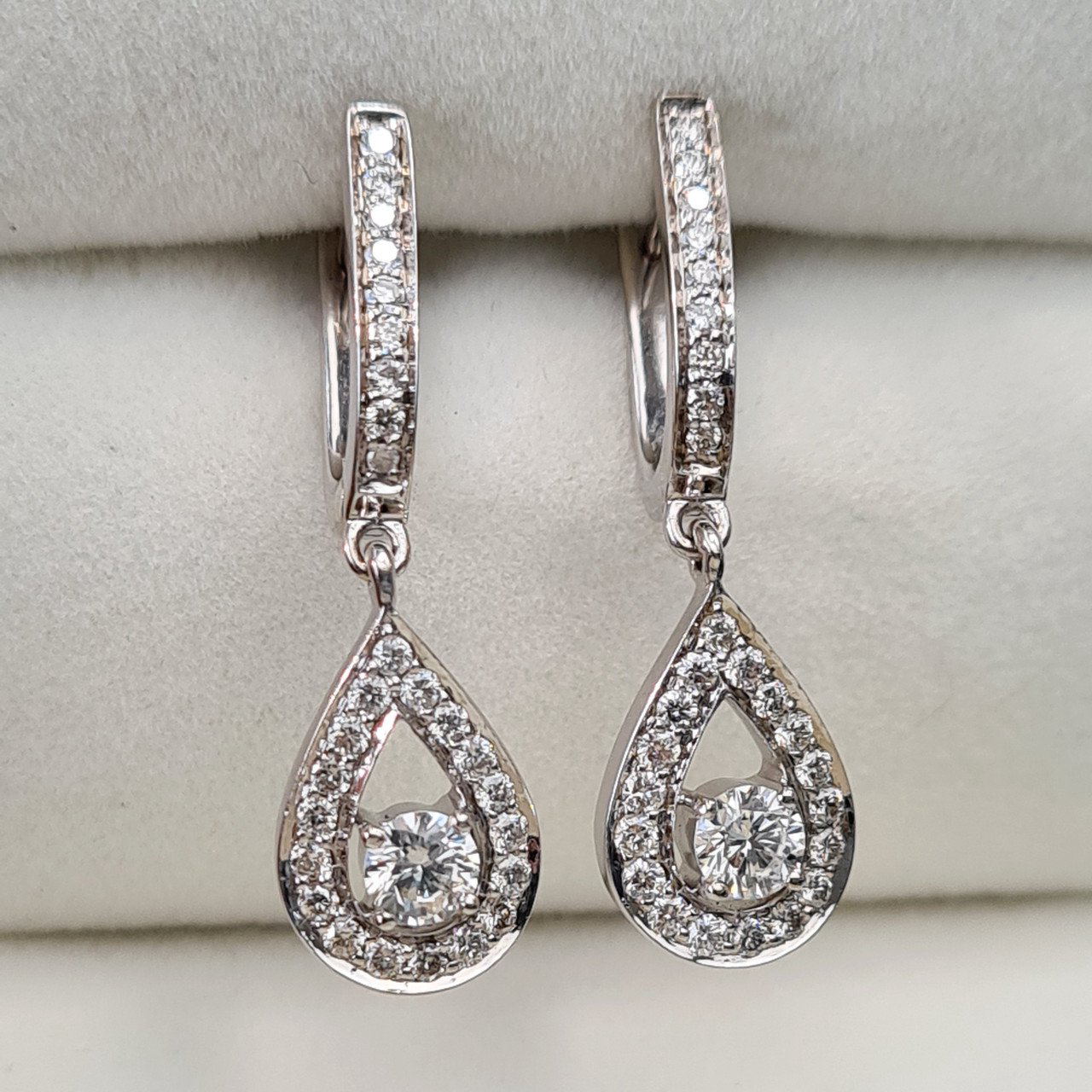 Серьги Deimantas 5,09гр 1,00ct. купить,NaN