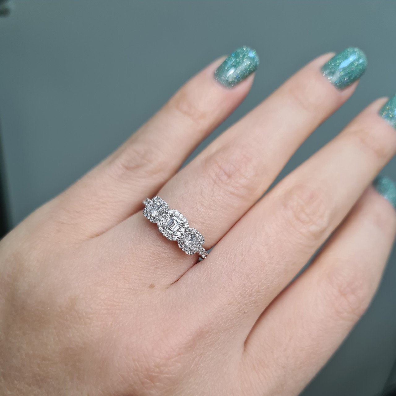 Кольцо Deimantas 95976242 16,5р 2,94гр 0,80ct. купить,NaN