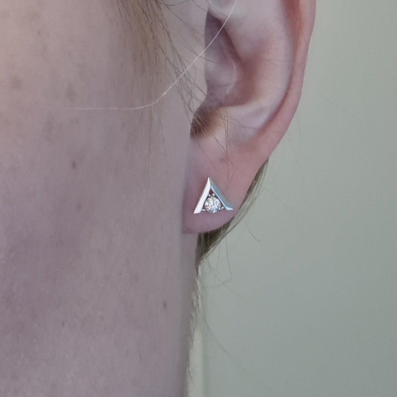 Серьги Deimantas 98178171 1,02гр 0,226ct. купить,NaN