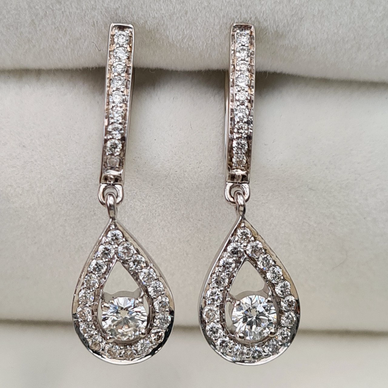 Серьги Deimantas 5,09гр 1,00ct. купить,NaN