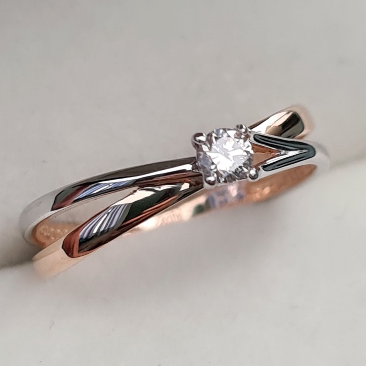 Кольцо Deimantas 94449517 17р 1,75гр 0,11ct. купить,NaN