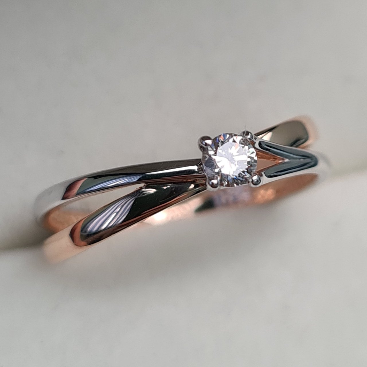 Кольцо Deimantas 94449517 17р 1,75гр 0,11ct. купить,NaN