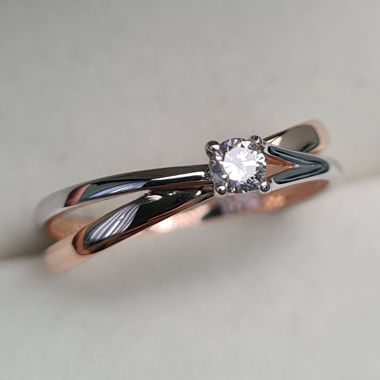 Кольцо Deimantas 94449517 17р 1,75гр 0,11ct. купить,NaN
