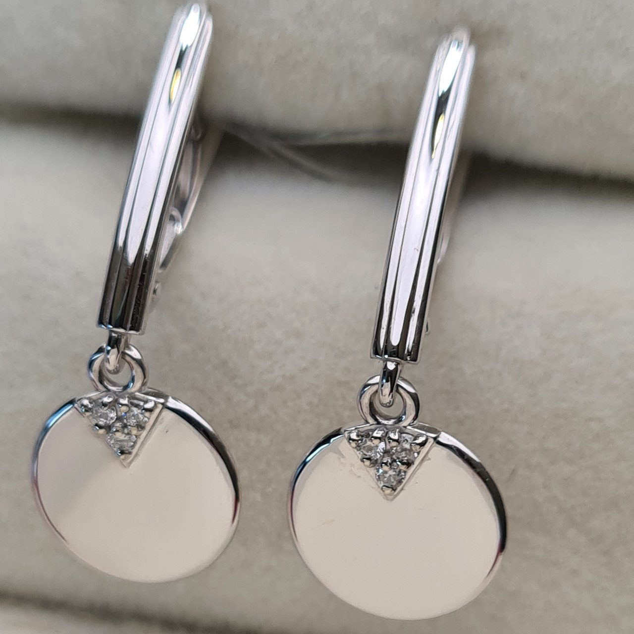 Серьги Deimantas 98178178 1,81гр 0,05ct. купить,NaN