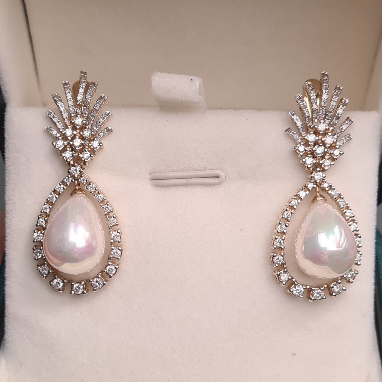Серьги Deimantas 95976259 12,62гр 0,23ct. купить,NaN