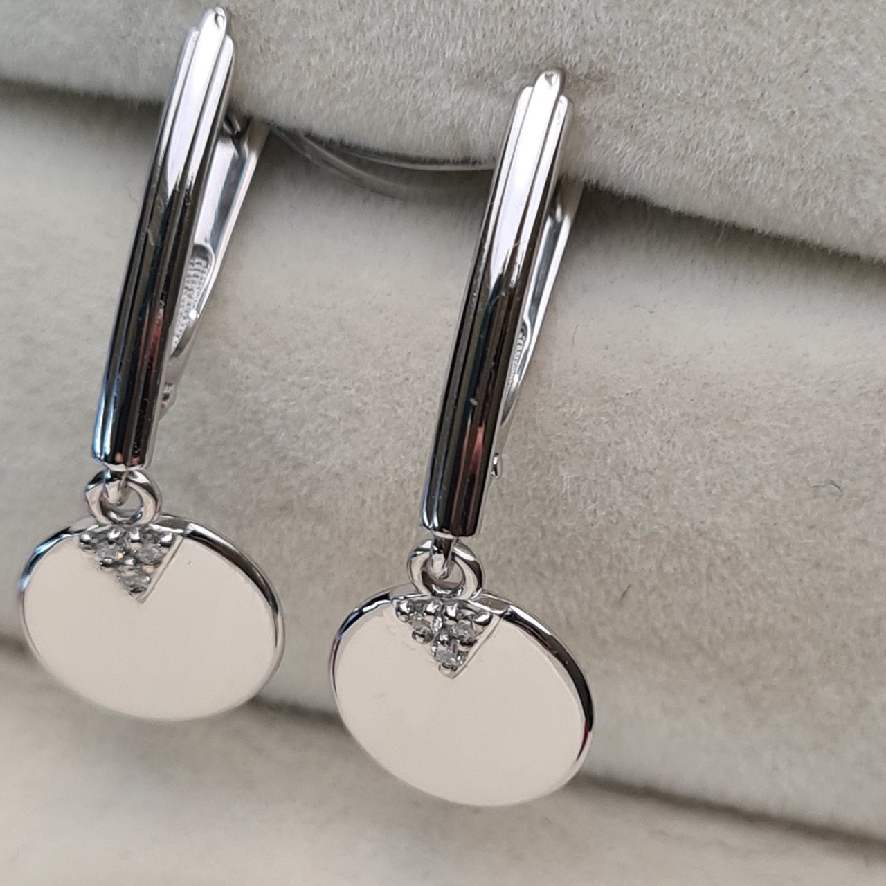 Серьги Deimantas 98178178 1,81гр 0,05ct. купить,NaN