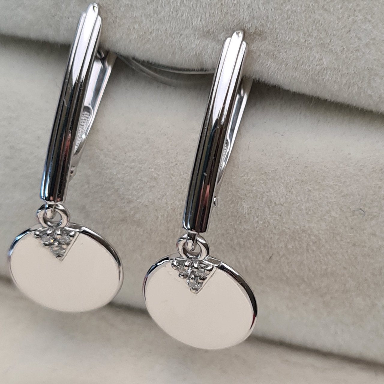 Серьги Deimantas 98178178 1,81гр 0,05ct. купить,NaN