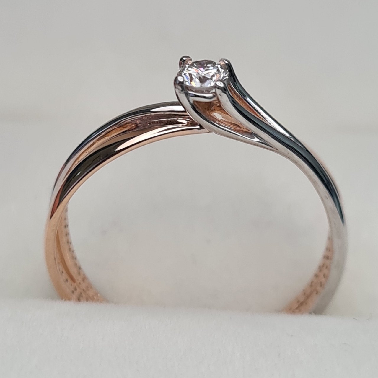Кольцо Deimantas 94449524 16,5р 1,73гр 0,11ct. купить,NaN