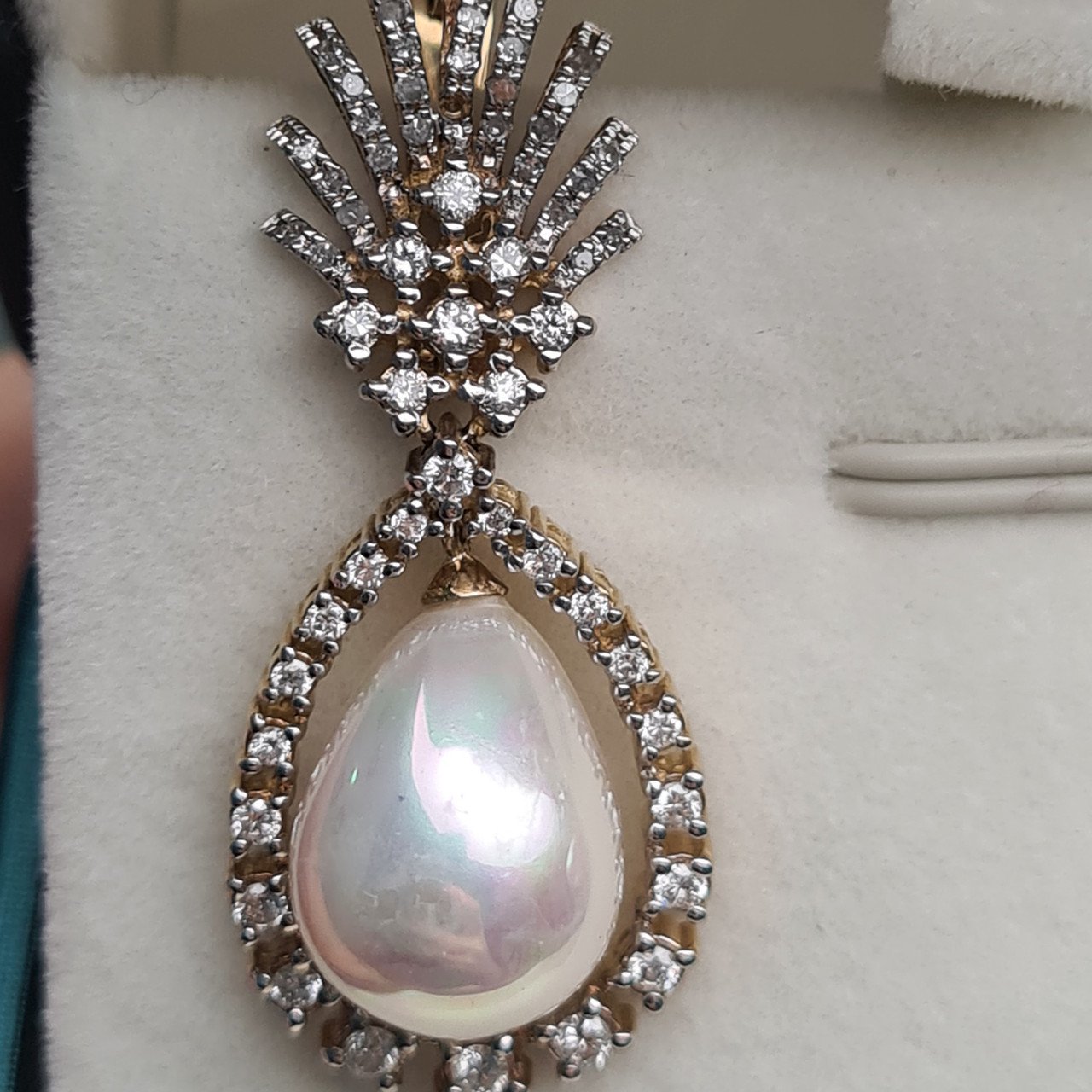 Серьги Deimantas 95976259 12,62гр 0,23ct. купить,NaN