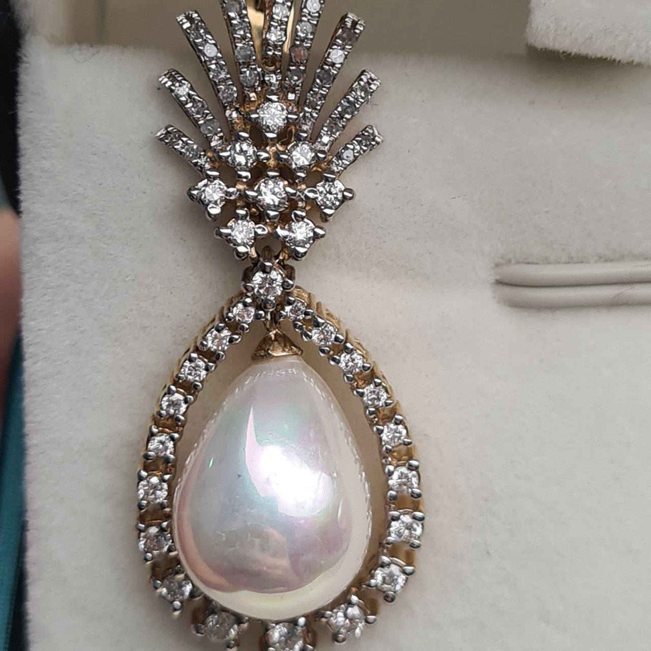 Серьги Deimantas 95976259 12,62гр 0,23ct. купить,NaN
