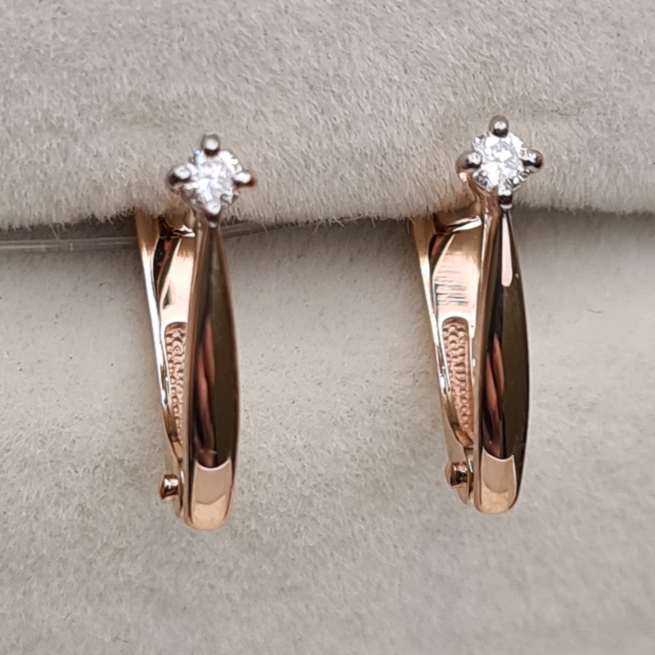 Серьги Deimantas 98178199 1,35гр 0,063ct. купить,NaN