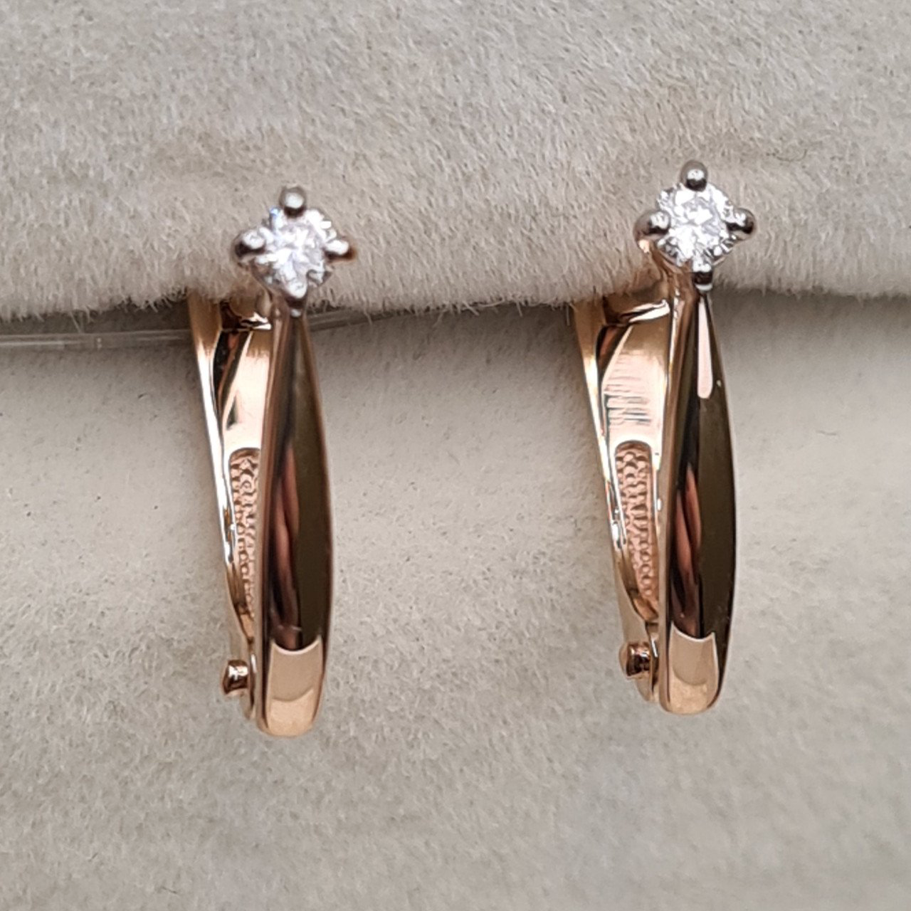 Серьги Deimantas 98178199 1,35гр 0,063ct. купить,NaN