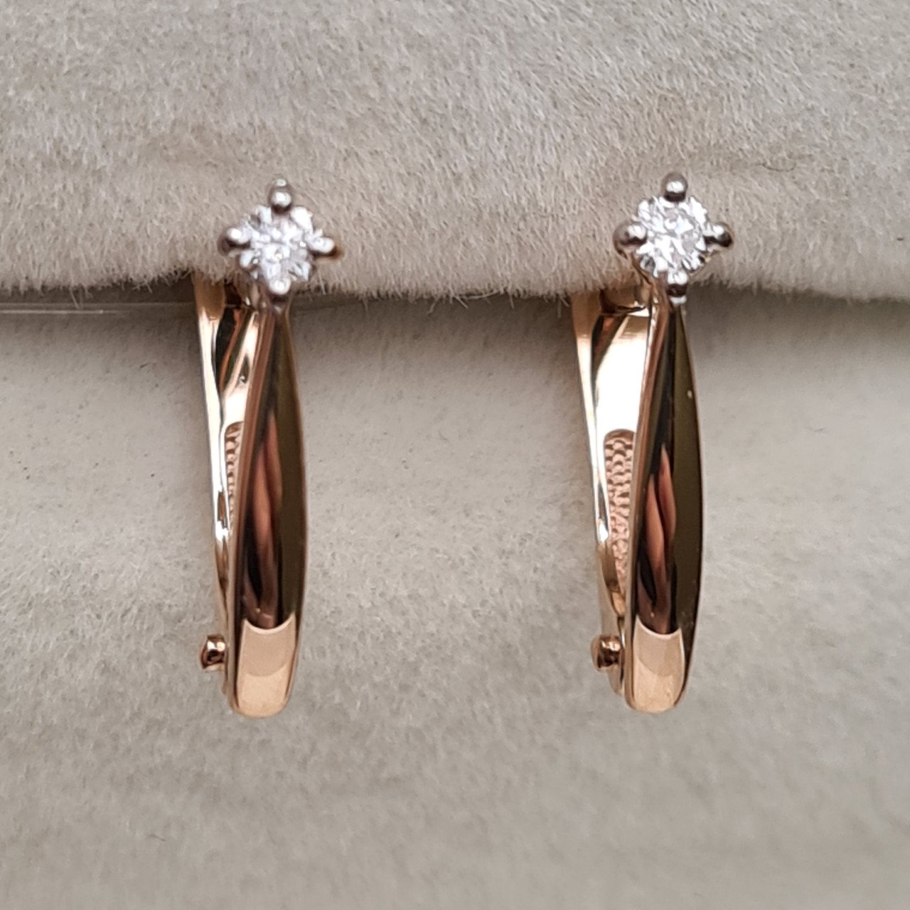 Серьги Deimantas 98178199 1,35гр 0,063ct. купить,NaN